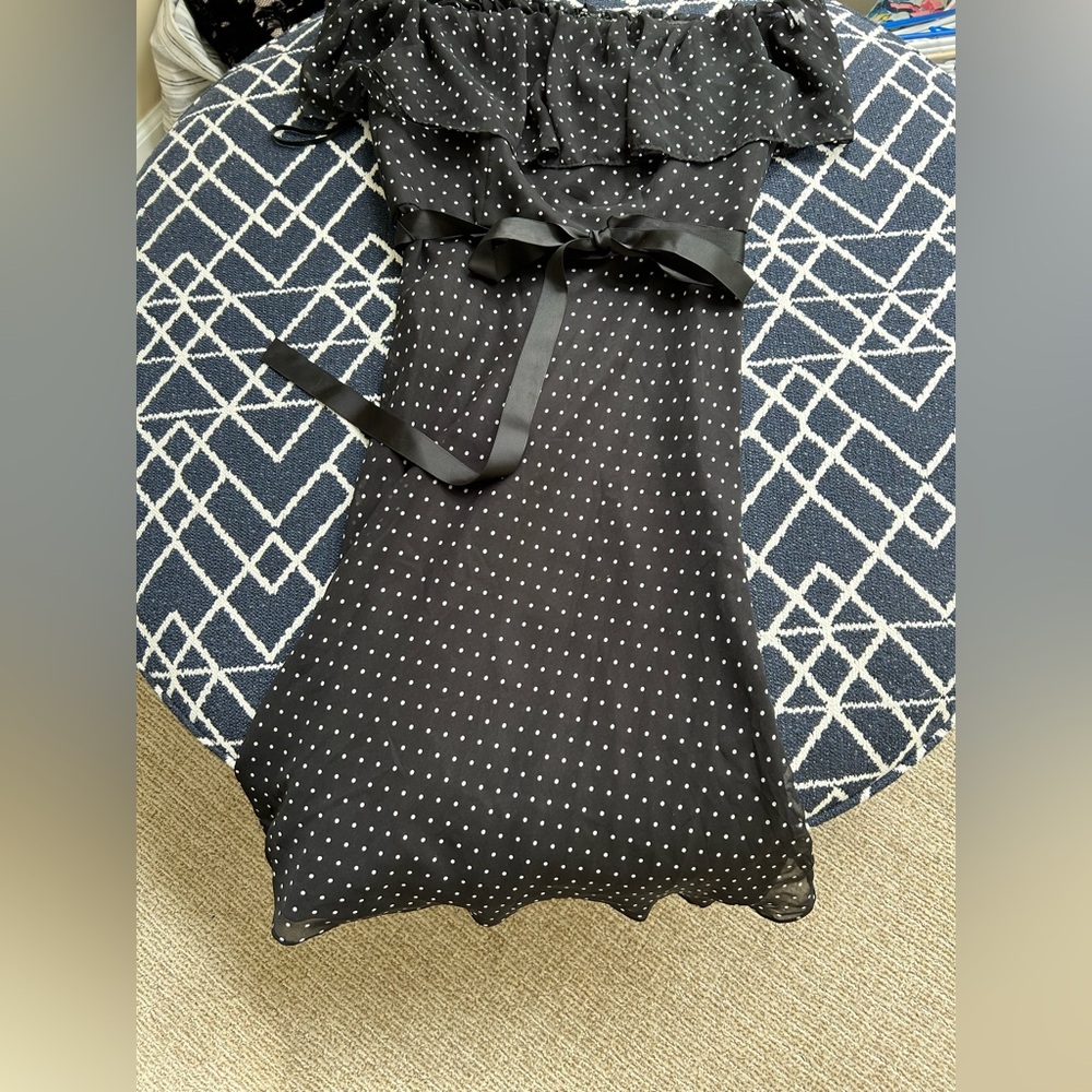 White & Black Brand. Dress New Black & White Dots